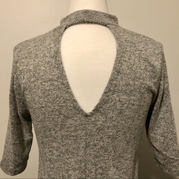 💸 $2 ADD-ON Caution To The Wind Gray Mock Neck Shirt - Picture 4 of 5